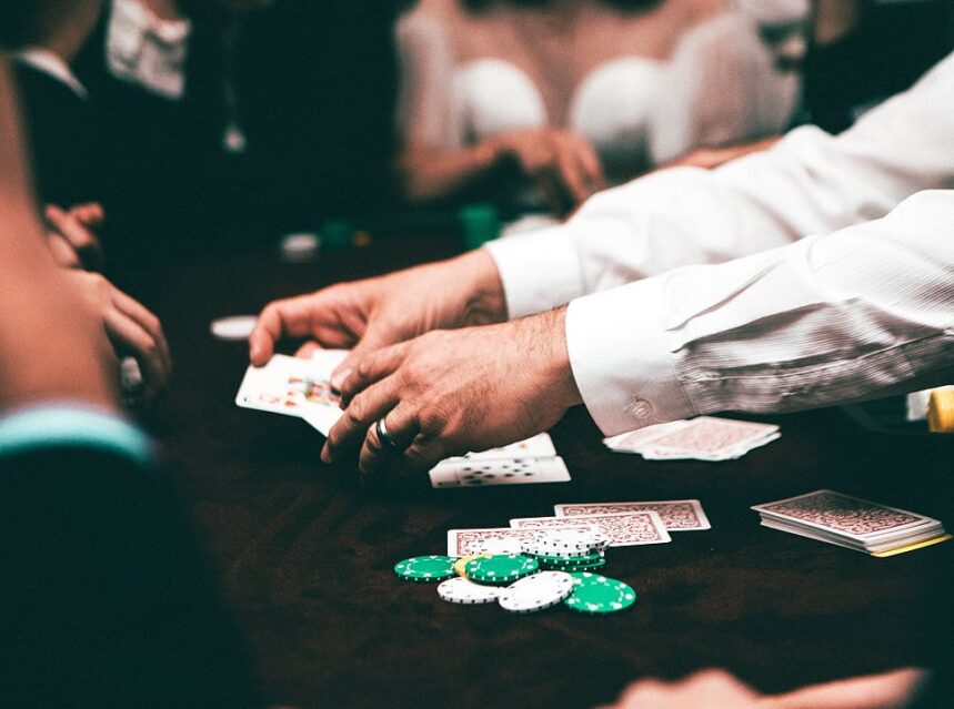 Pelajari Dasar-dasar Agen Judi Poker Terpercaya